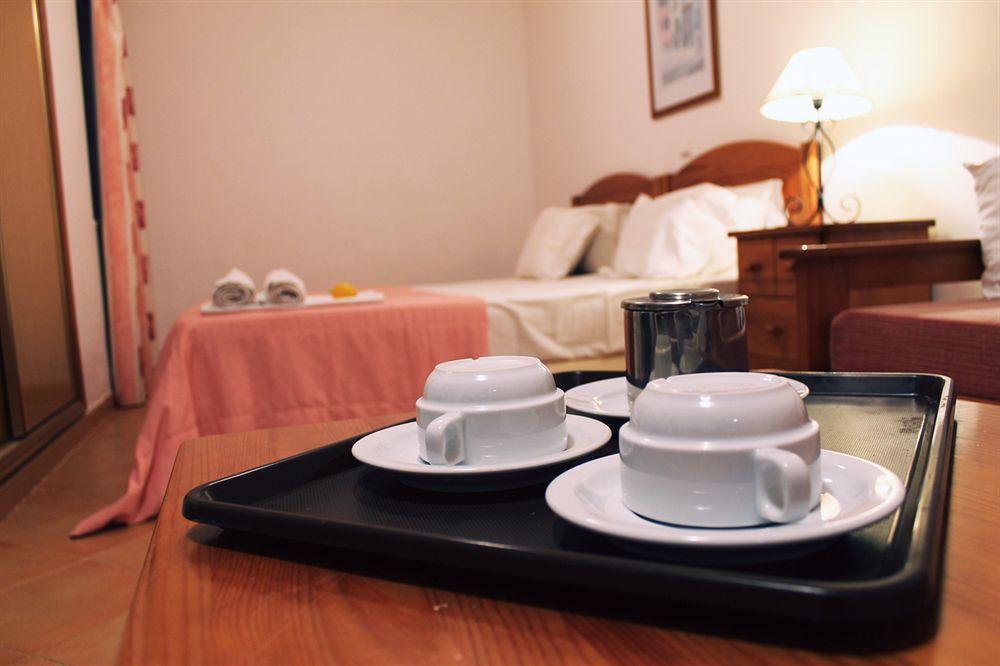 Oasis Beach Apartments Praia Da Luz Luaran gambar