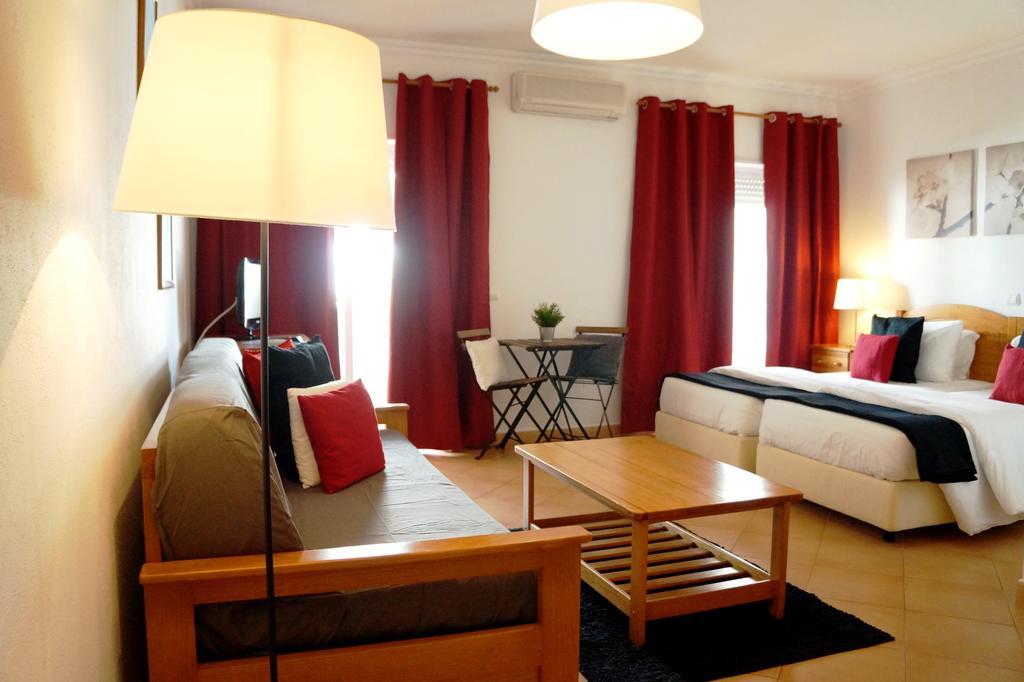 Oasis Beach Apartments Praia Da Luz Luaran gambar